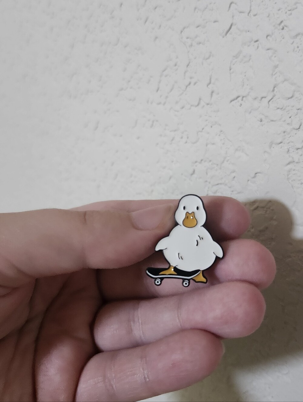 White Duck Skateboard Enamel Pin - Cute Small Pets Accessory